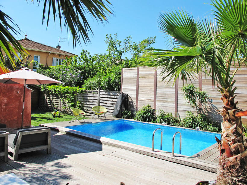 Maison de vacances "Le Petit Clos" avec piscine privée à 800m de la plage pour 8 personnes Sainte Maxime Côte d'Azur France