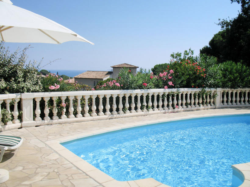 Maison de vacances "Botteri" avec piscine privée vue mer pour 6 personnes Les Issambres Côte d'Azur France