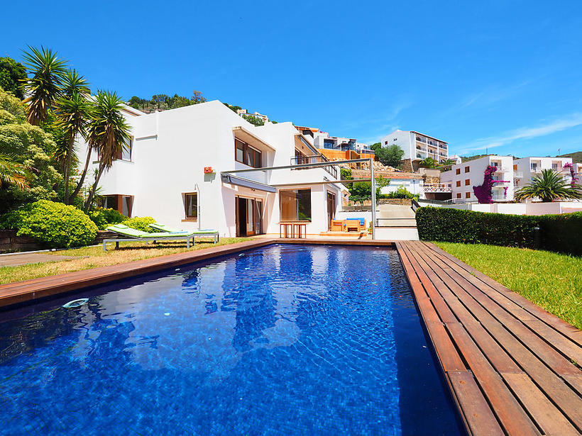 Maisons de vacance "Almadrava" avec piscine privée au bord de mer pour 8 personnes à Roses Costa Brava Espagne